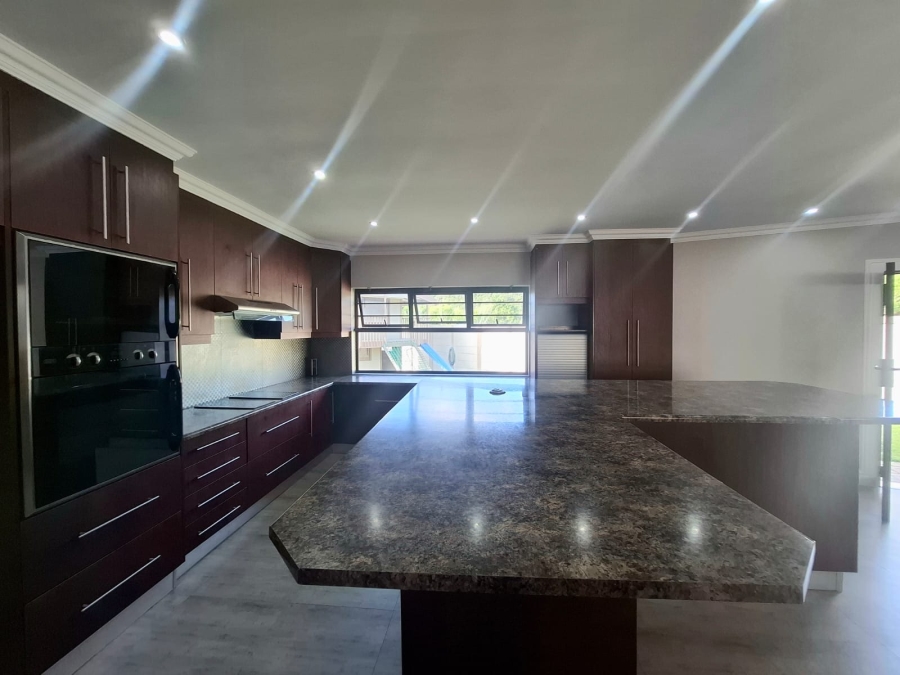 6 Bedroom Property for Sale in Dorchester Heights Eastern Cape